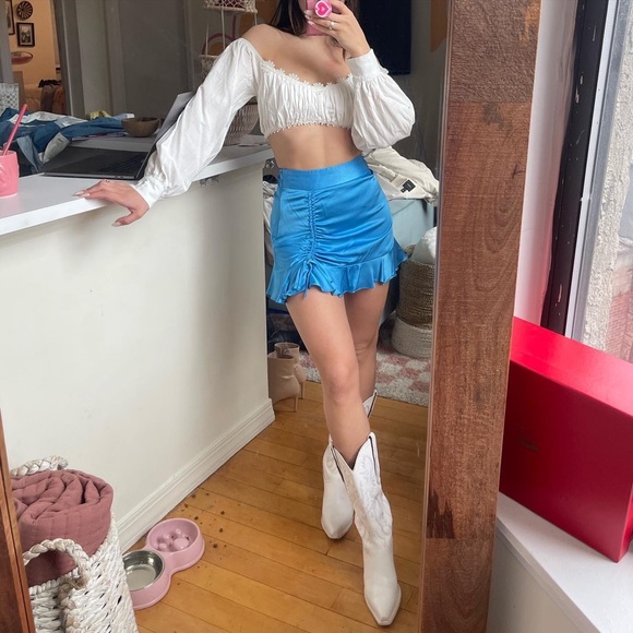 Satin skirt - Picture 1 of 2